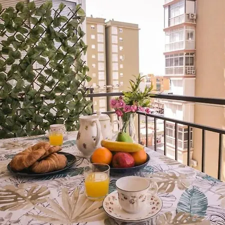 Centrico Apartamento A Estrenar En Torremolinos 公寓 *